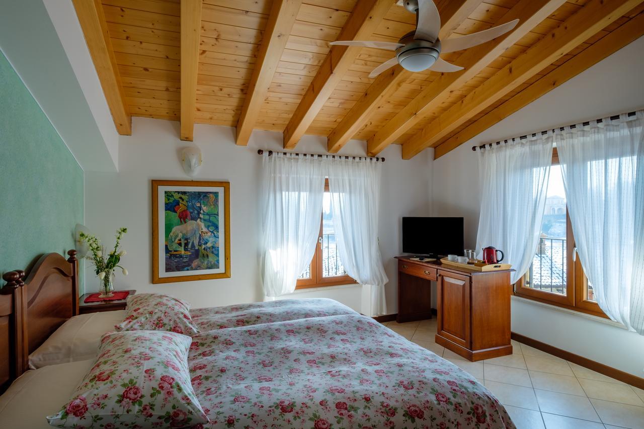 Hotel Tre Punte ガルニャーノ エクステリア 写真