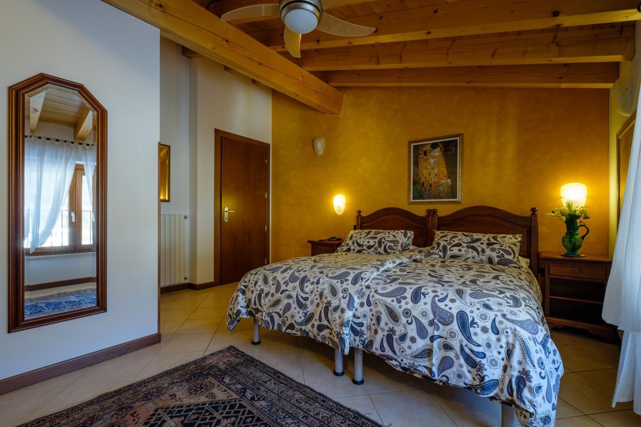 Hotel Tre Punte ガルニャーノ エクステリア 写真