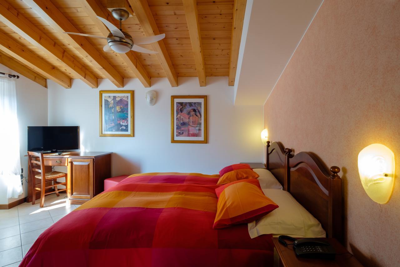 Hotel Tre Punte ガルニャーノ エクステリア 写真