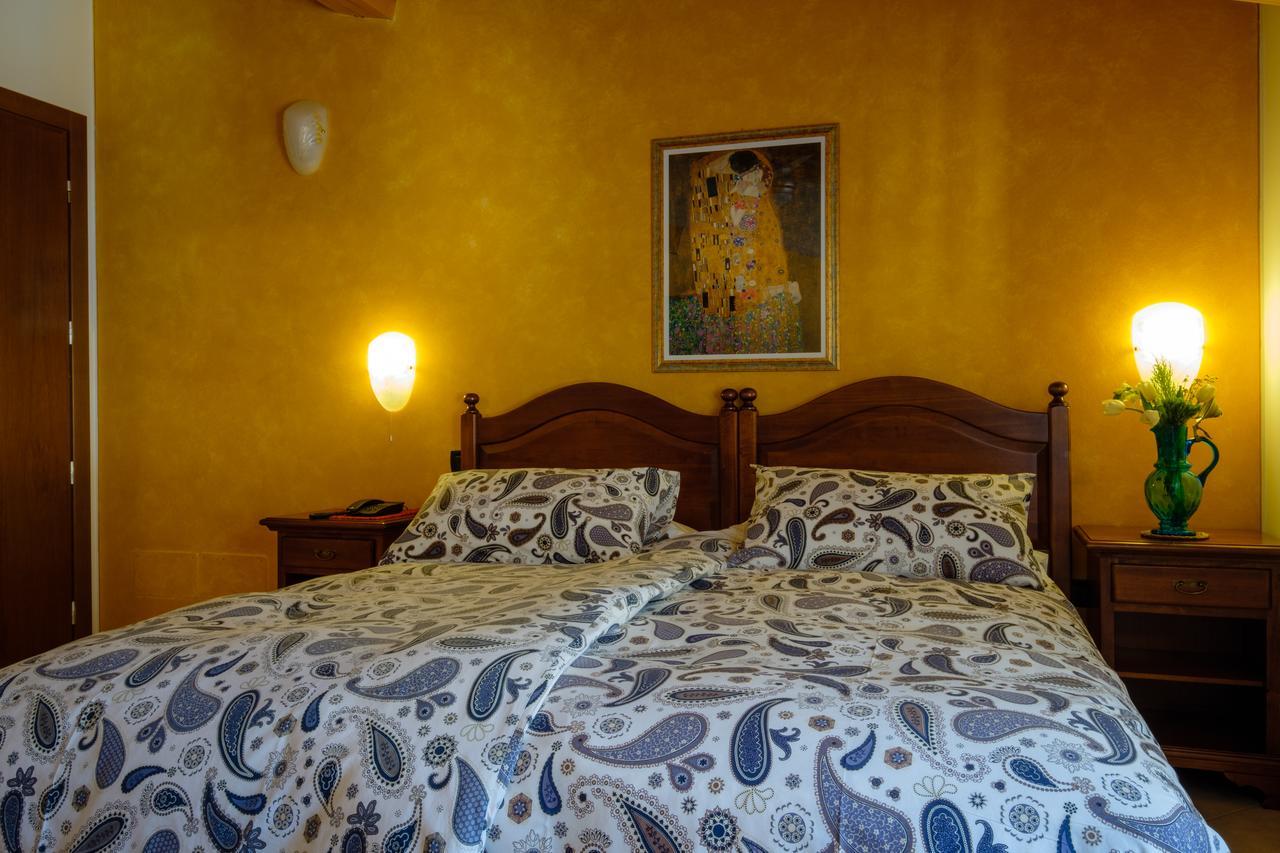 Hotel Tre Punte ガルニャーノ エクステリア 写真