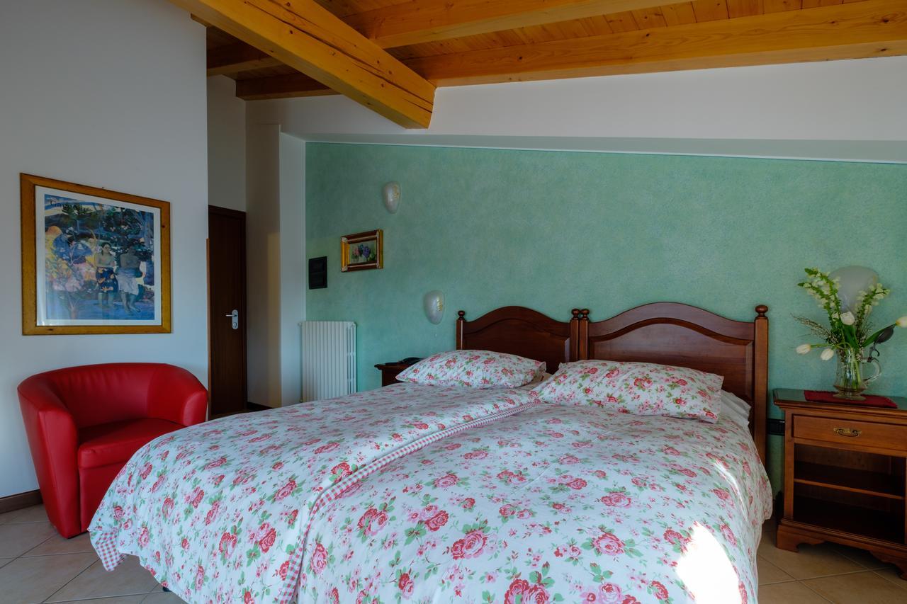 Hotel Tre Punte ガルニャーノ エクステリア 写真